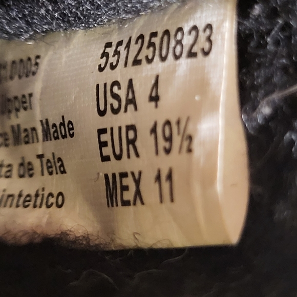 Sparkly boots, toddler size 4, Black - Picture 4 of 4